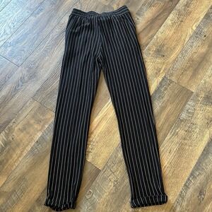 Active USA Black Pinstriped Cuffed Elastic Waist Women's Pants Size Large EUC‎